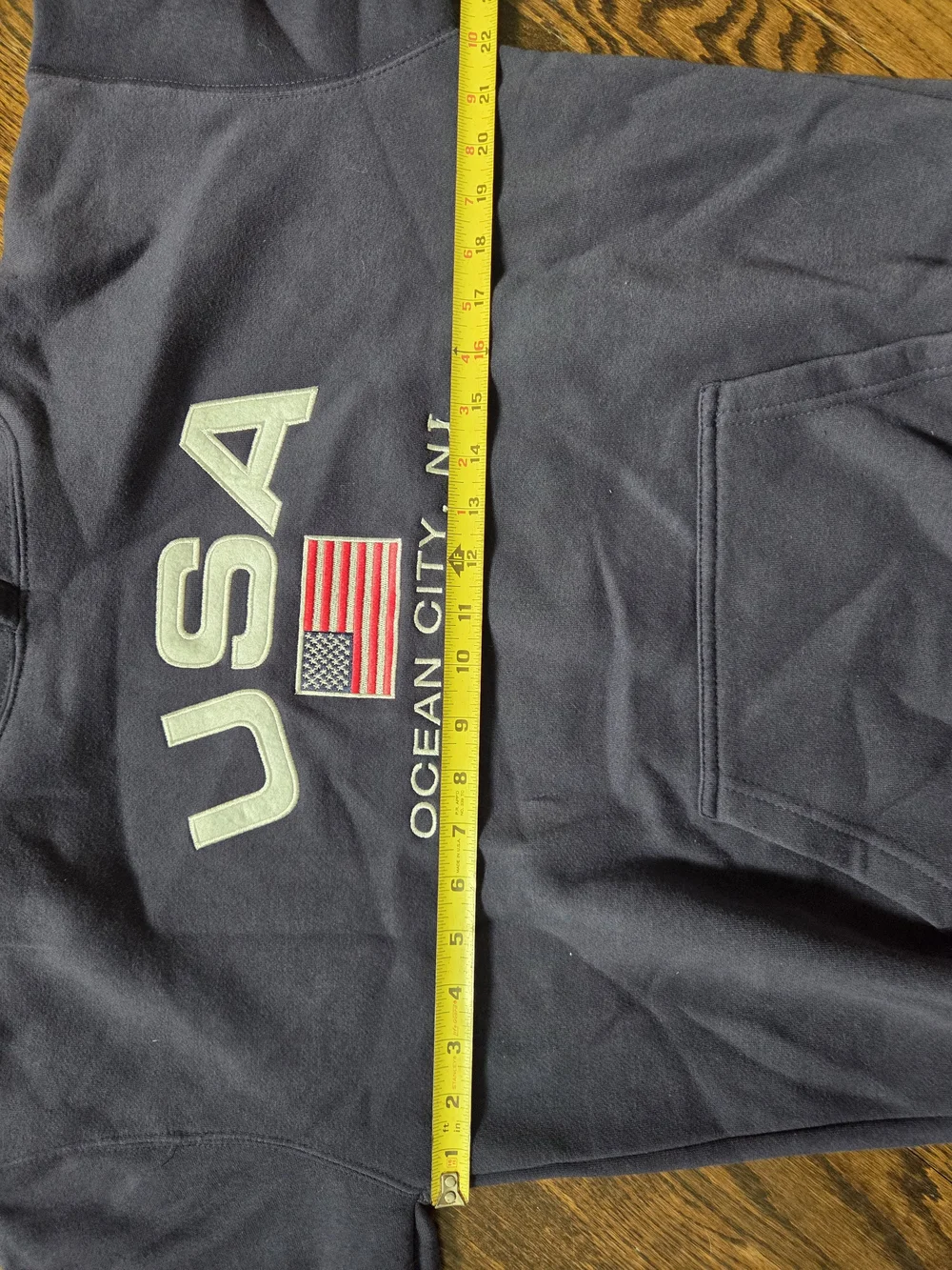 Jillys navy hoodie